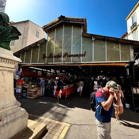 Superbe En Plein Centre Du Vieil Appartamento *